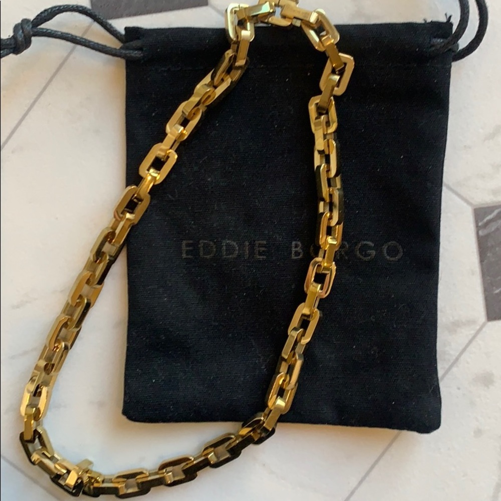 Gold link necklace